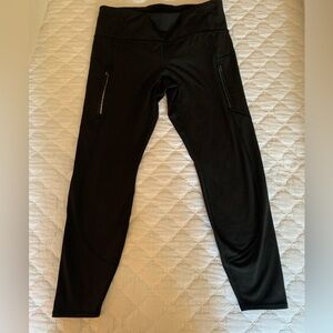 Athleta Rainier Leggings. Black. Large.